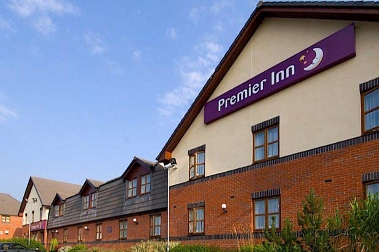 Premier Inn Evesham Exterior photo